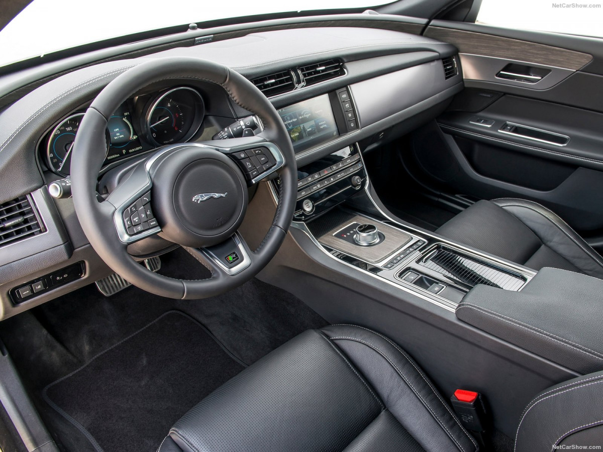 Jaguar XF фото 157080