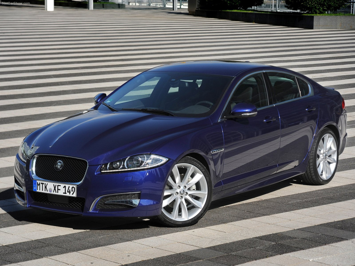 Jaguar XF 2011