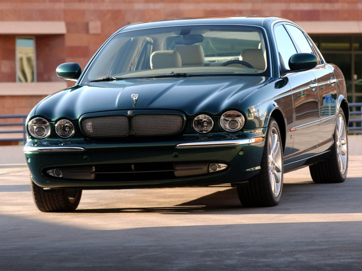 Jaguar XJR фото 3919