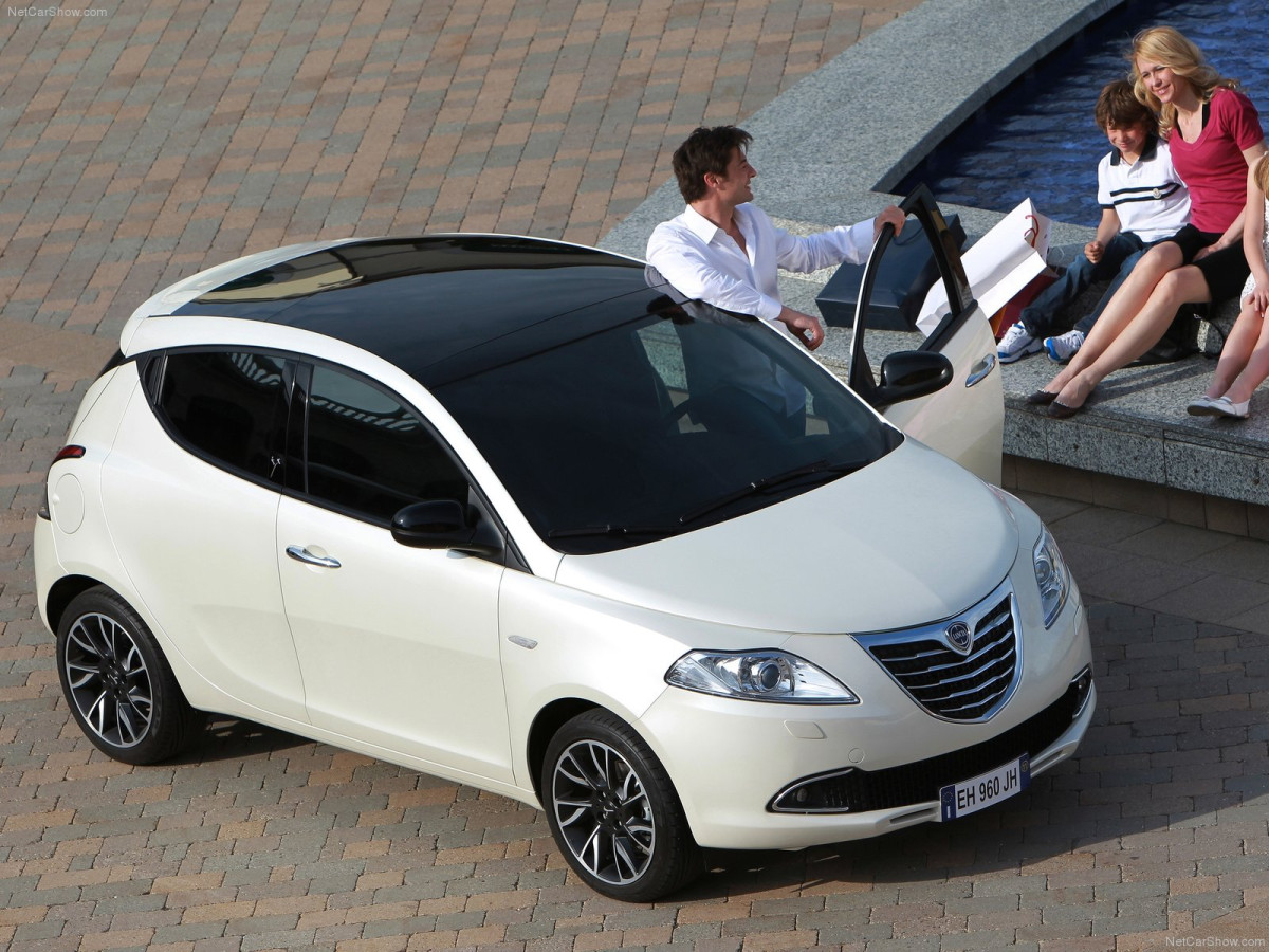 Lancia Ypsilon фото 83982