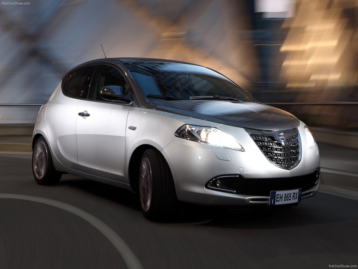 Lancia Ypsilon фото 83989