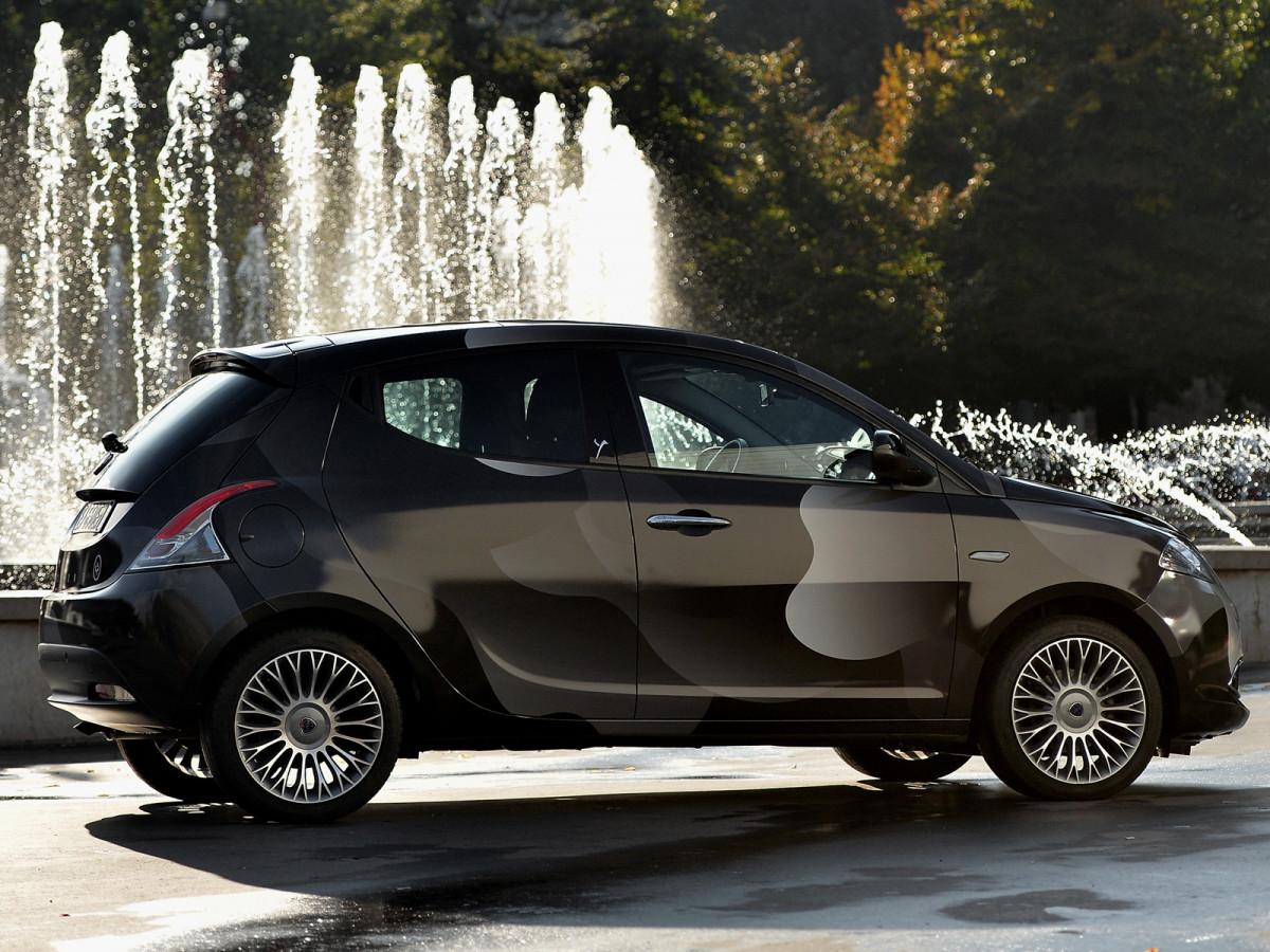 Lancia Ypsilon фото 99554