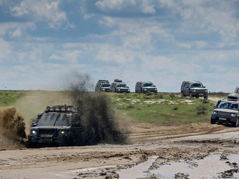 Land Rover Discovery фото