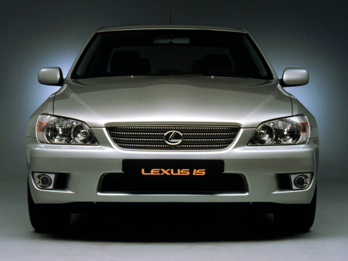 Lexus IS 300 фото 8886