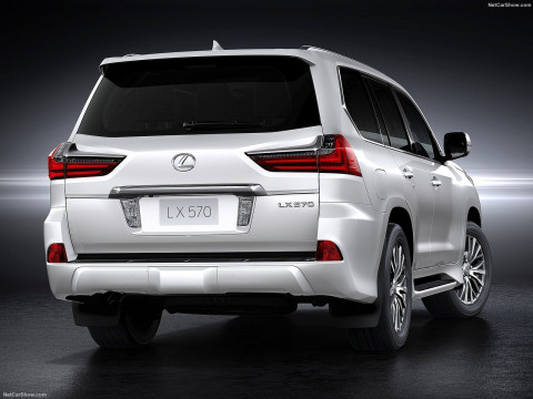 Lexus LX фото