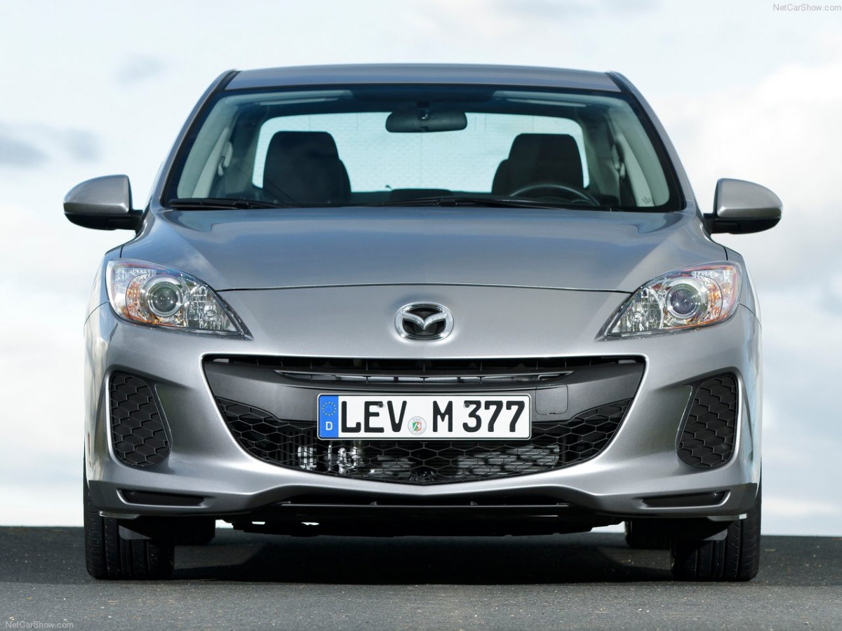 Mazda 3 Sedan фото 89344