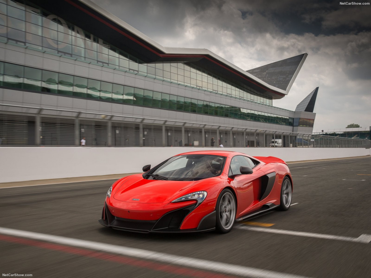 McLaren 675LT фото 154521