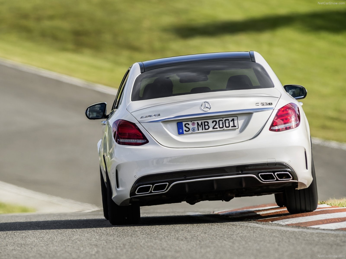 Mercedes-Benz C63 AMG фото 154710