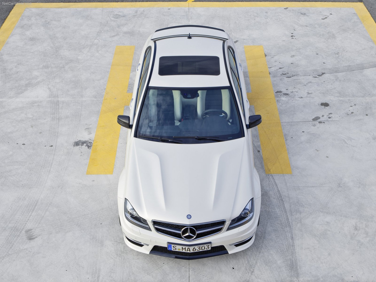 Mercedes-Benz C63 AMG фото 88161