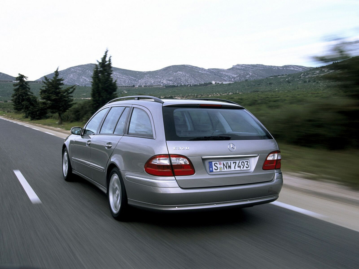 Mercedes-Benz E-Class Estate S211 фото 11125