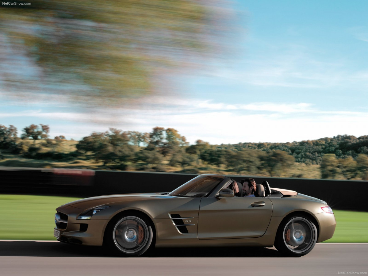 Mercedes-Benz SLS AMG Roadster фото 84089