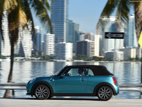 Mini Cooper Convertible фото