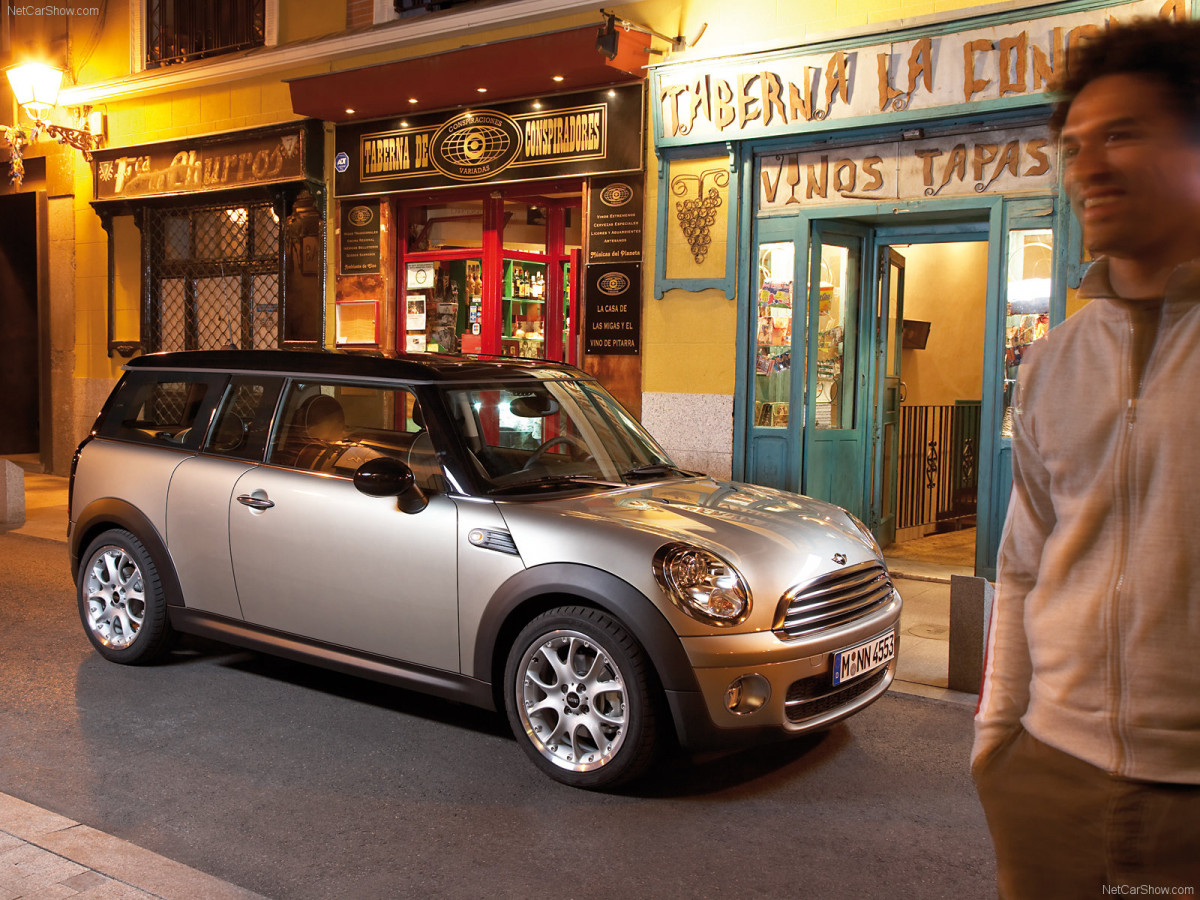 Mini Cooper D Clubman фото 46125