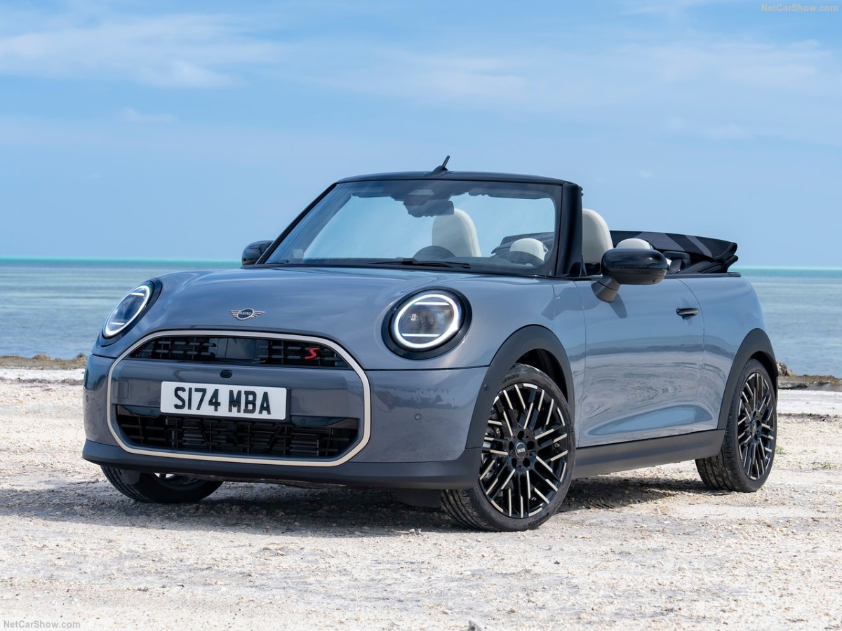 Mini Cooper S Convertible фото 212881