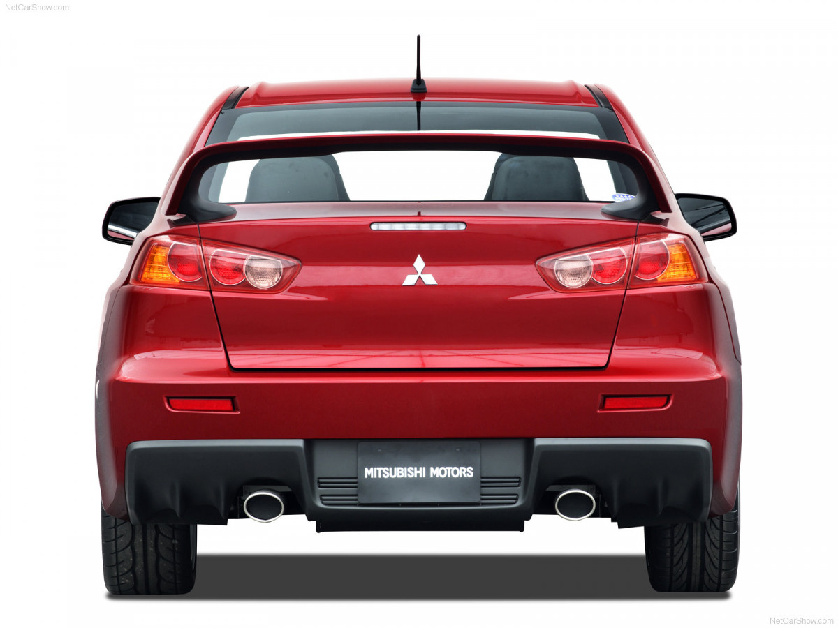 Mitsubishi Lancer Evolution X фото 56723