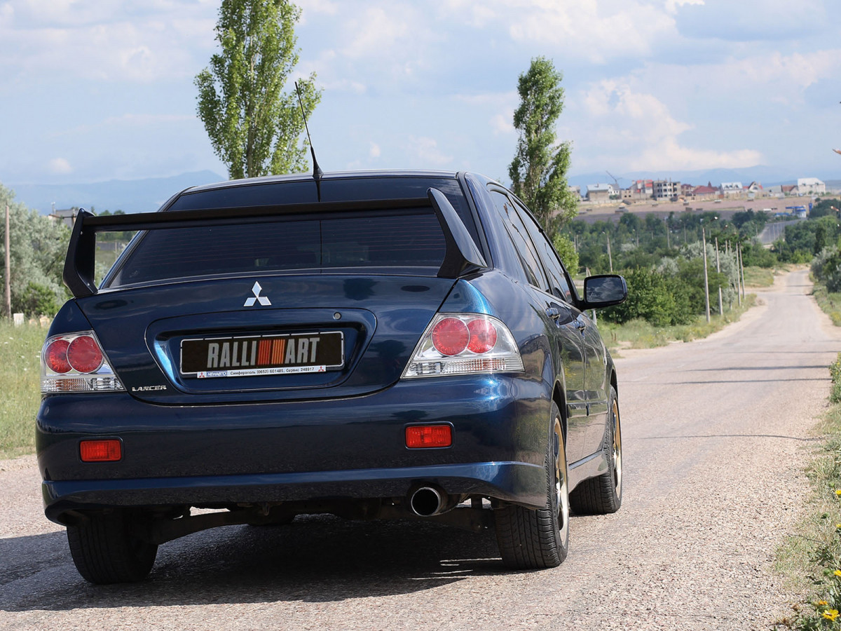 Mitsubishi Lancer фото 45693