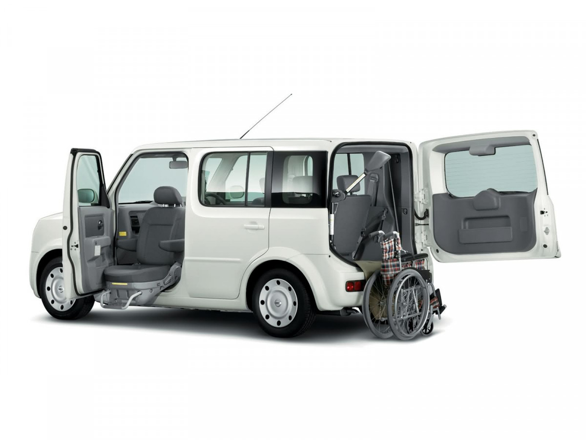 Nissan Cube фото 6672