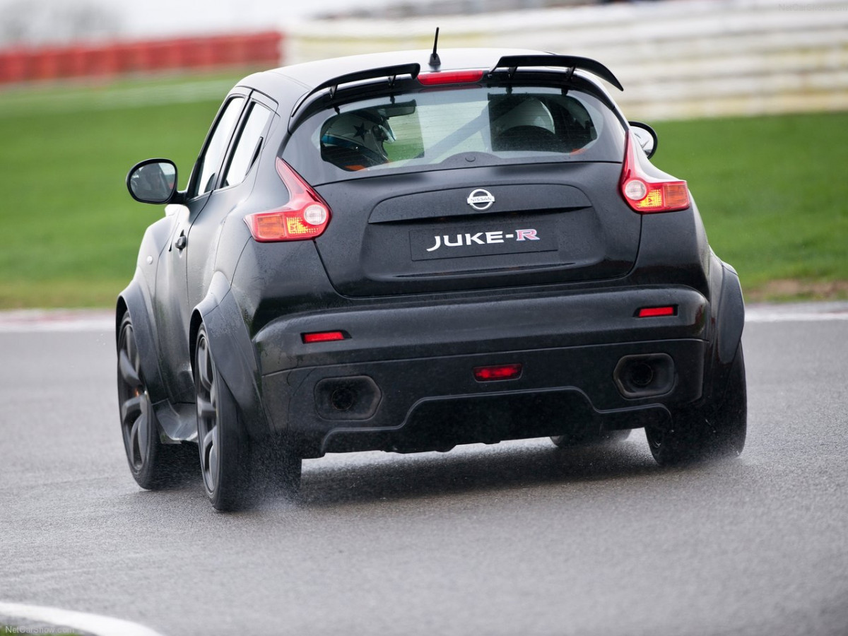 Nissan Juke-R фото 90523