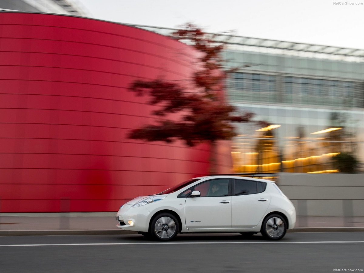 Nissan Leaf фото 158963