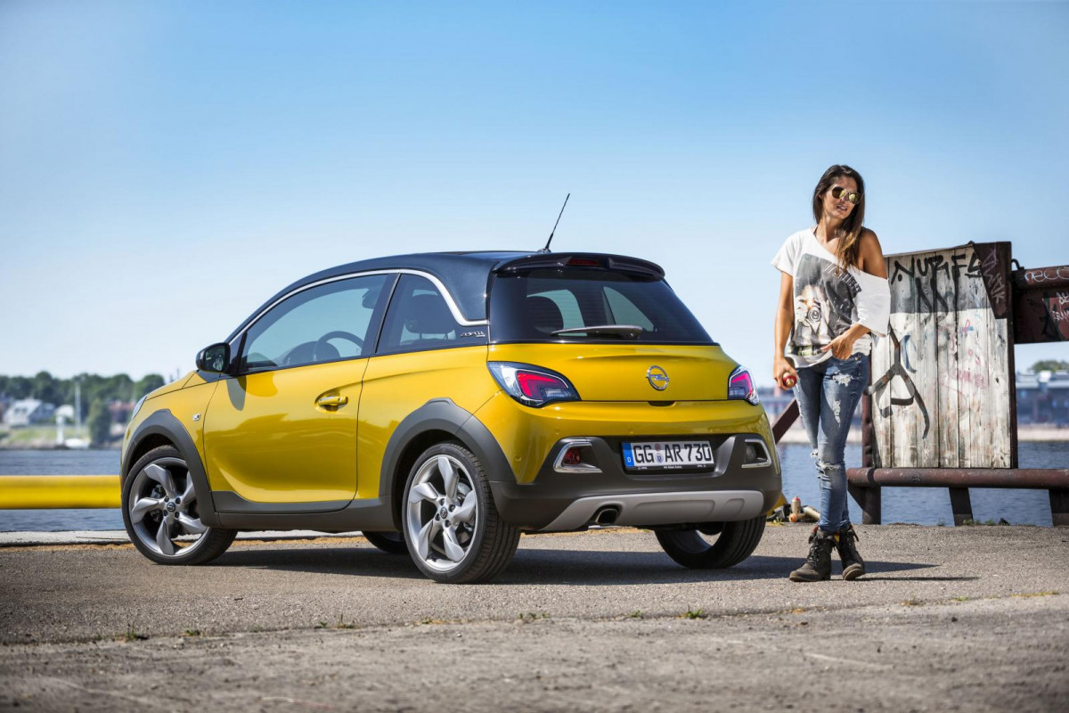 Opel Adam Rocks фото 133419