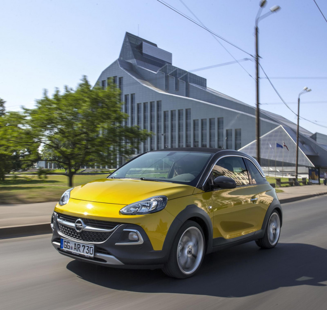 Opel Adam Rocks фото 133436