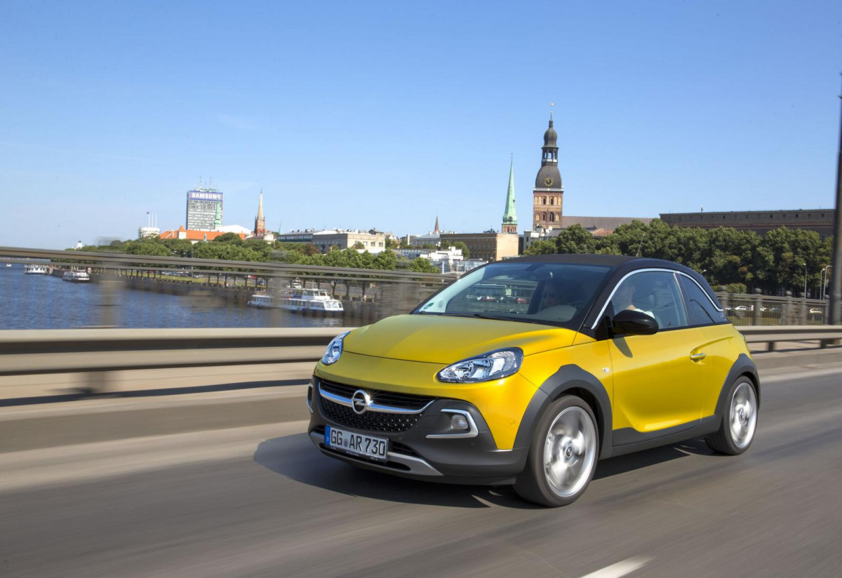 Opel Adam Rocks фото 133451