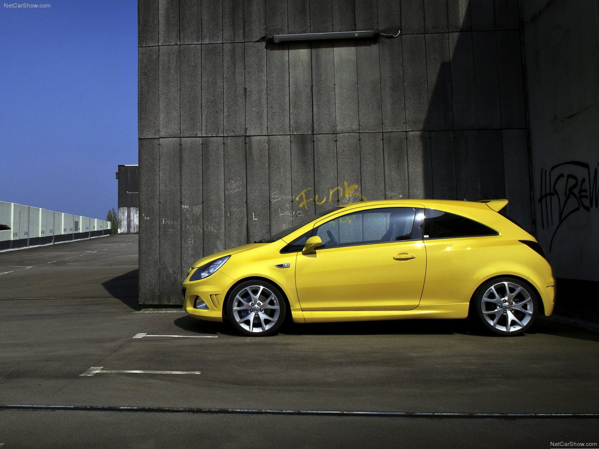 Opel Corsa OPC фото 78631