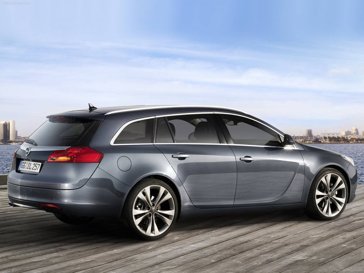 Opel Insignia Sports Tourer фото 58222