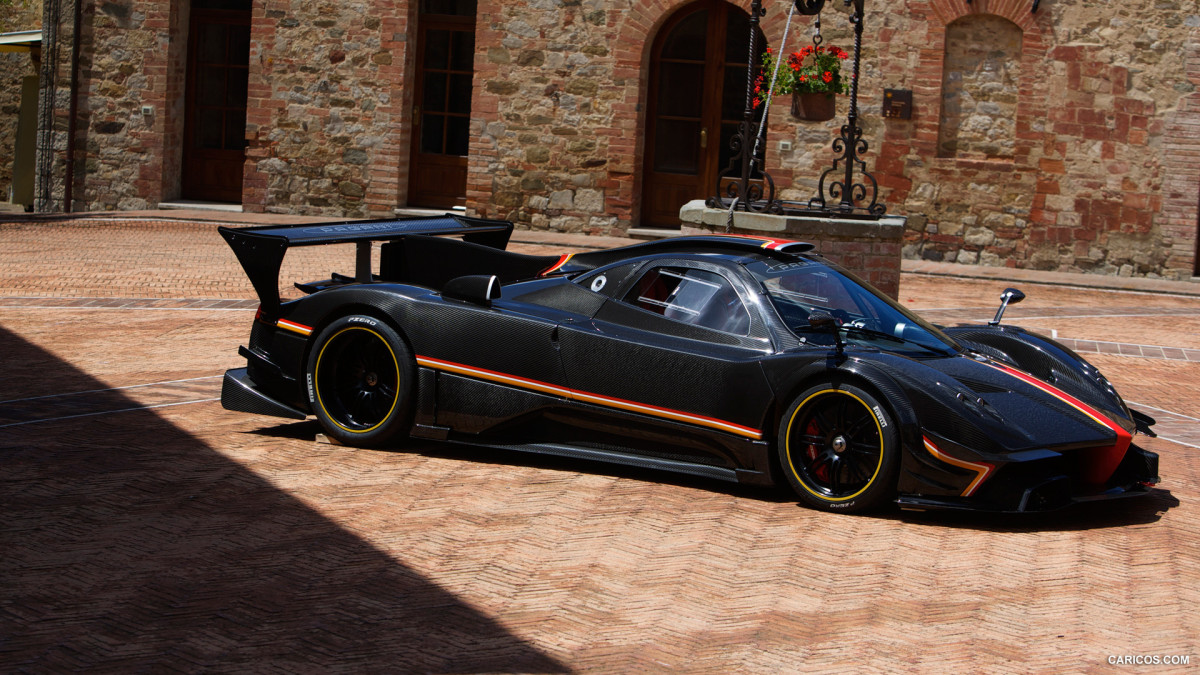 Гиперкар Pagani Zonda