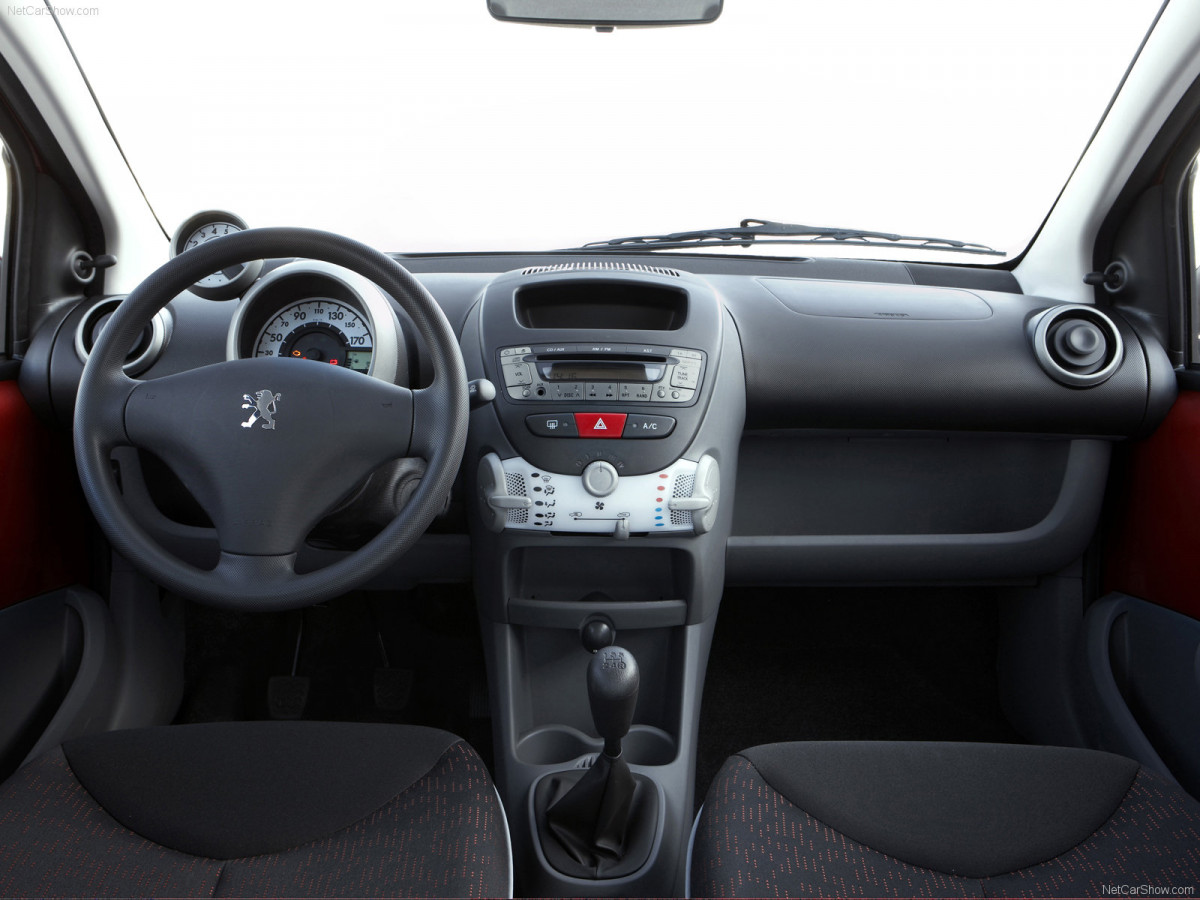 Peugeot 107 фото 60433