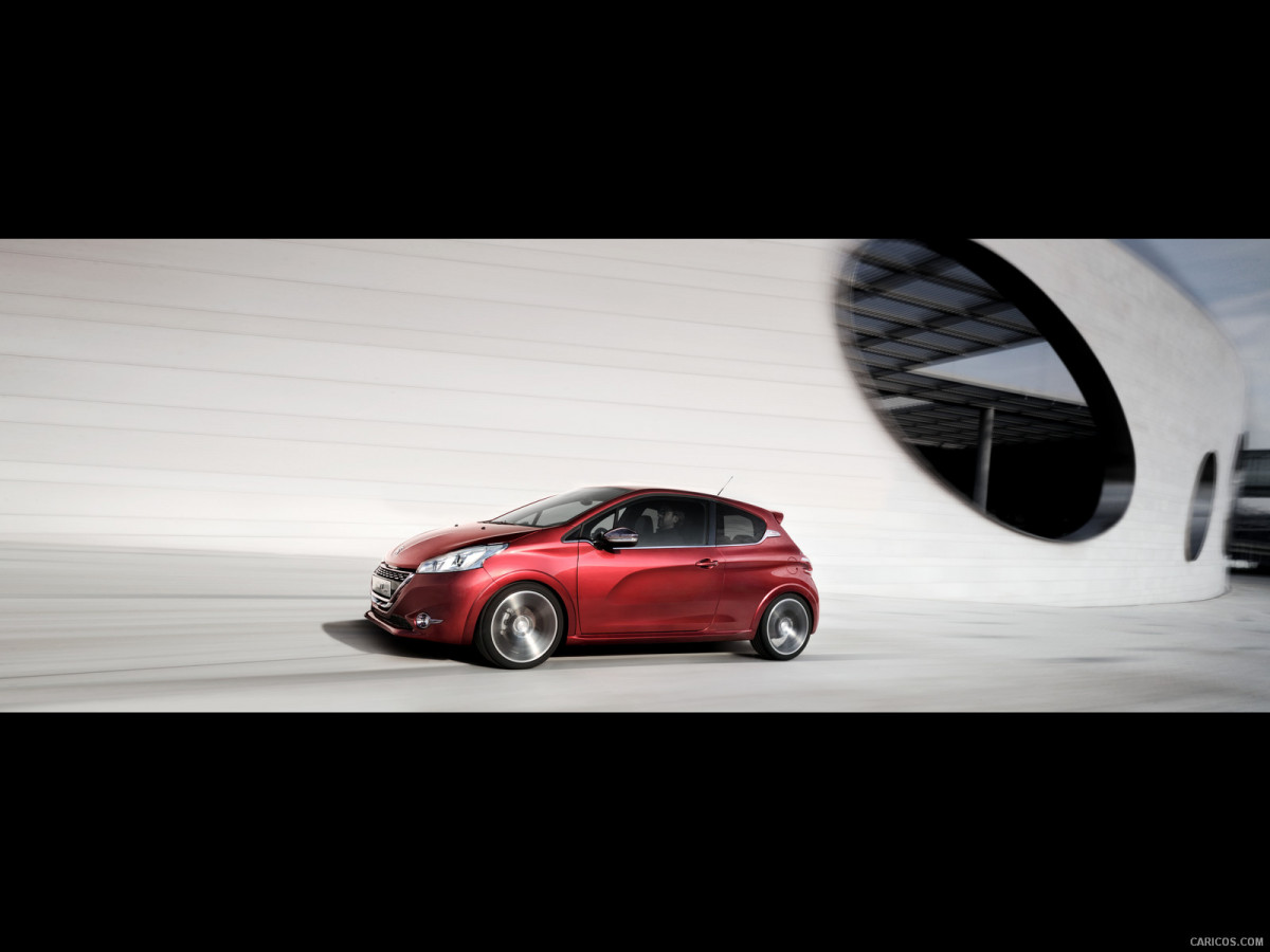 Peugeot 208 GTi фото 127868