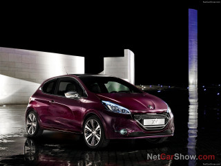 Peugeot 208 XY фото