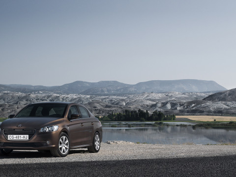 Peugeot 301 фото