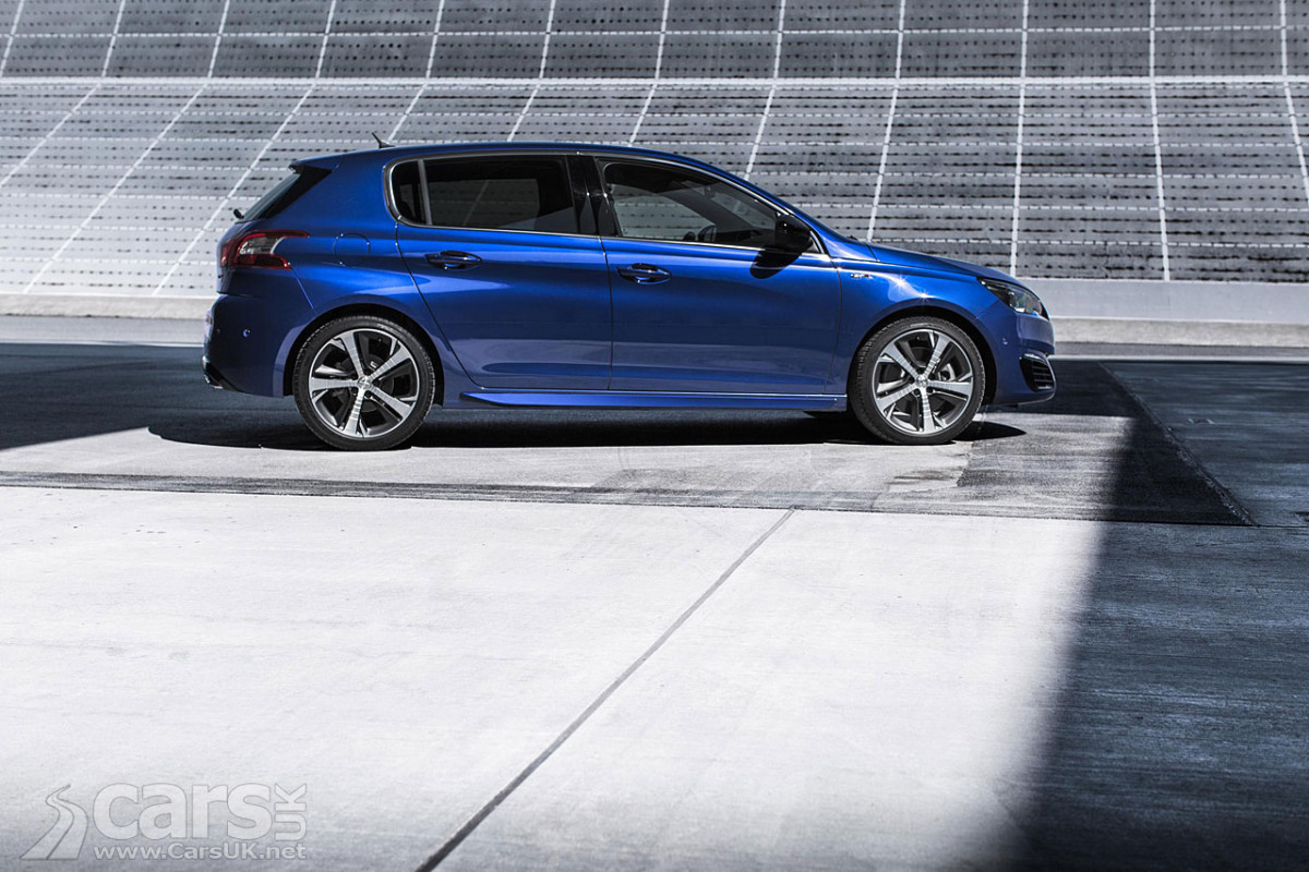 Peugeot 308 GT фото 133589