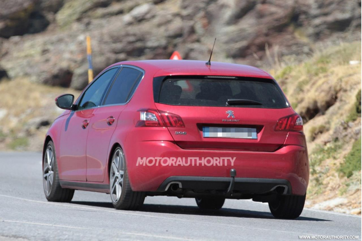 Peugeot 308 GTi фото 133225