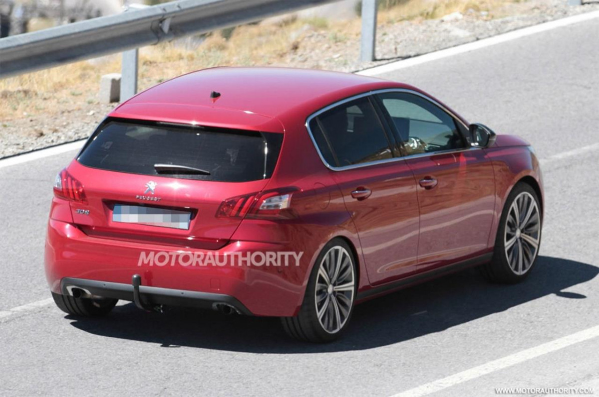 Peugeot 308 GTi фото 133226