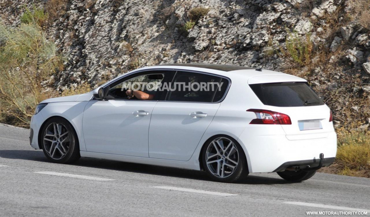 Peugeot 308 GTi фото 133234