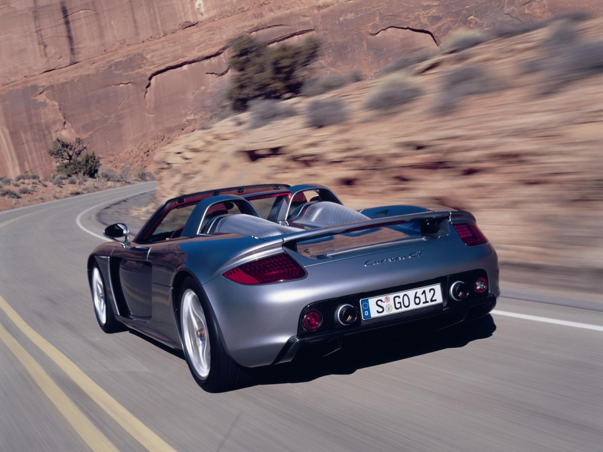 Porsche Carrera GT фото 8481