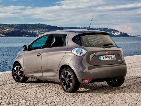 Renault ZOE фото