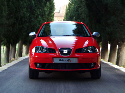 Seat Ibiza фото