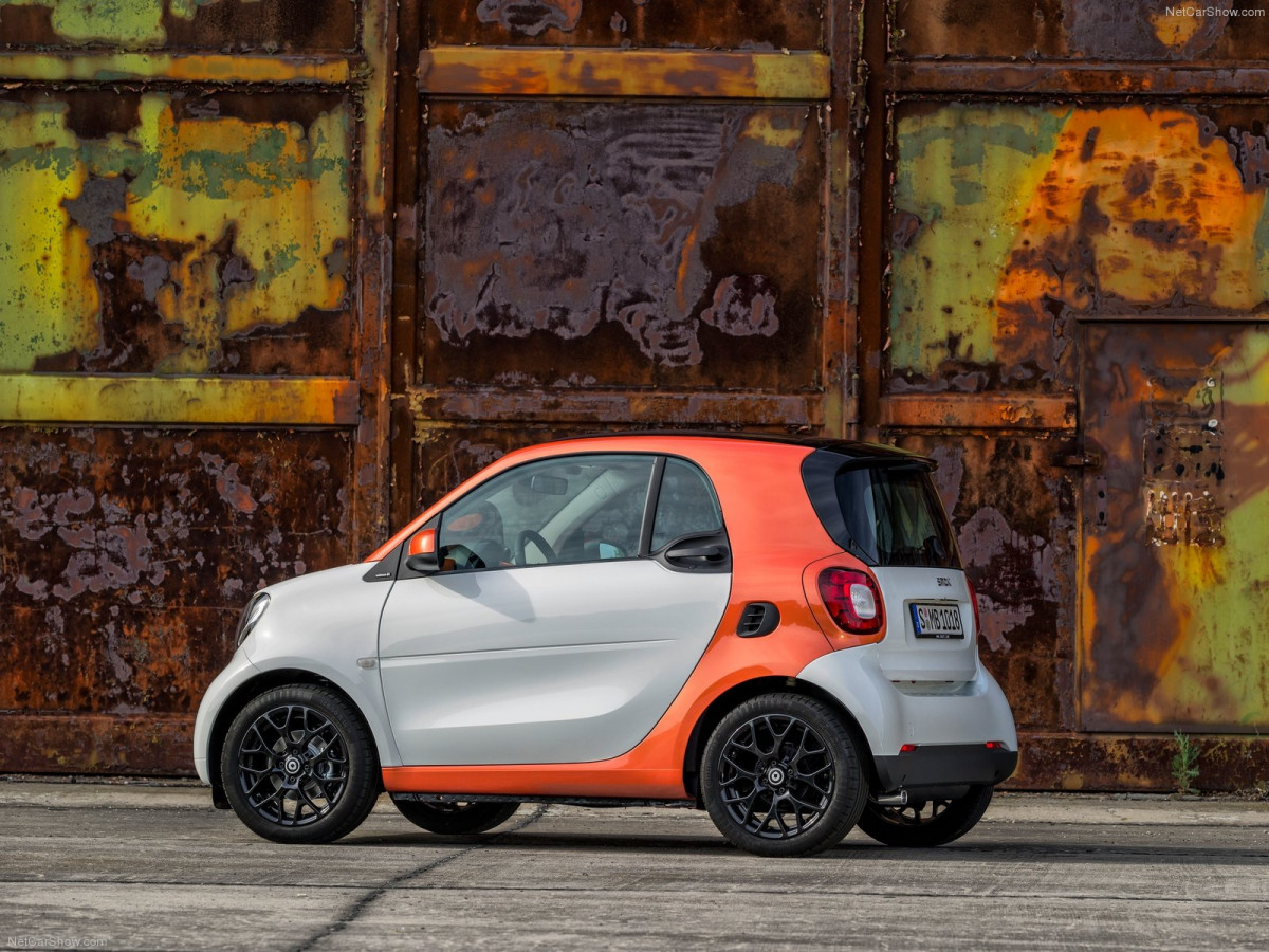 Автомобиль Smart Fortwo