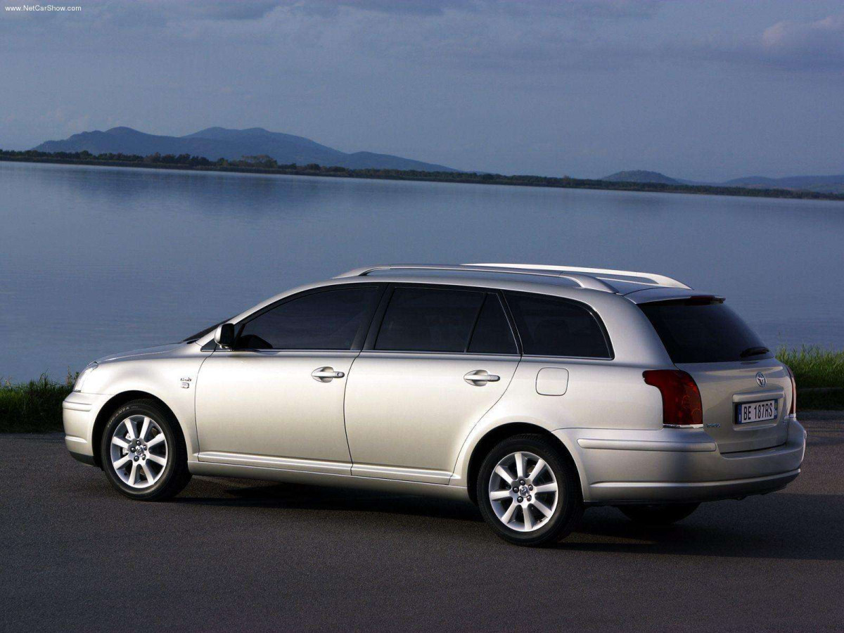 Toyota Avensis Tourer фото 74967