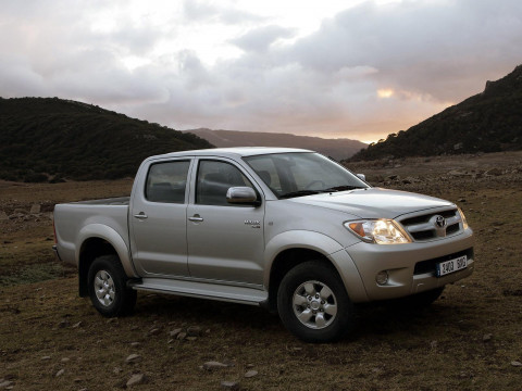 Toyota Hilux фото