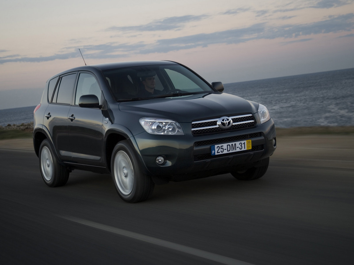 Toyota Rav 4 фото 32037