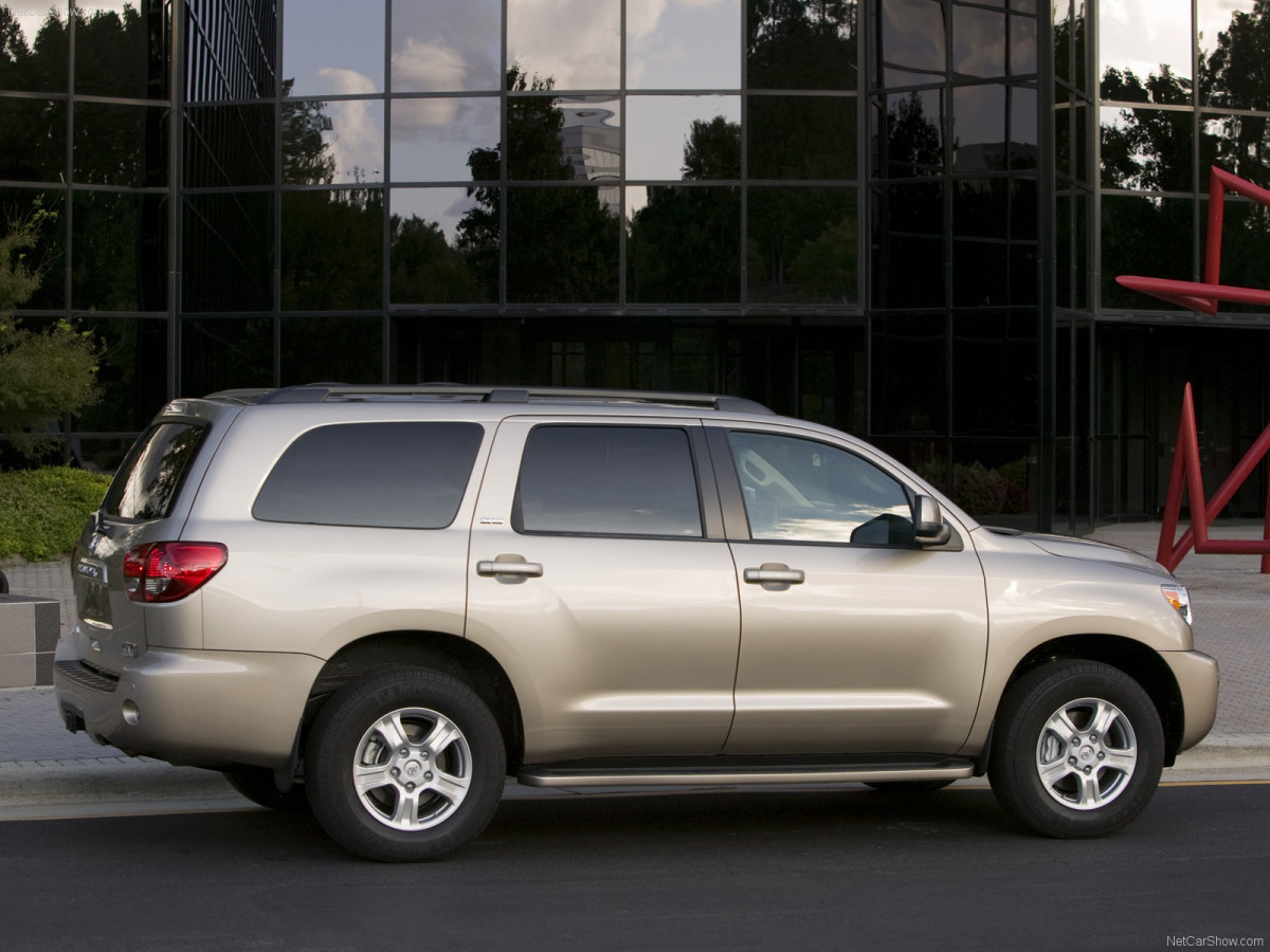 Toyota Sequoia фото 49454