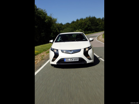 Vauxhall Ampera фото