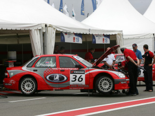 ВАЗ Lada Priora WTCC фото