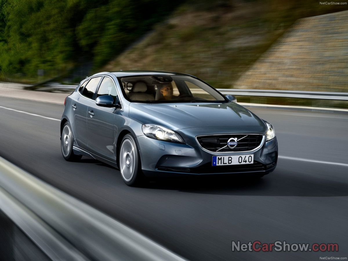 Volvo V40 фото 97889