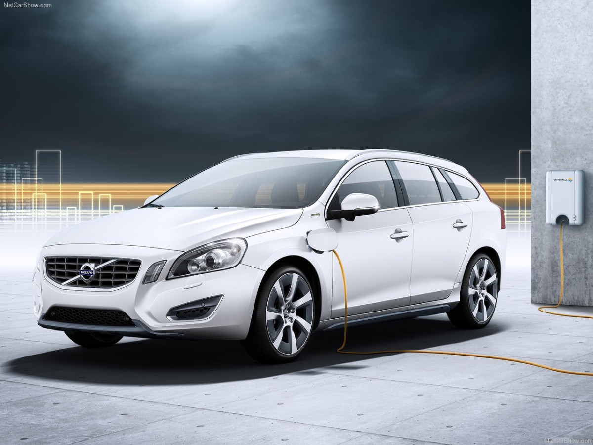 Volvo V60 Plug-in Hybrid фото 90617