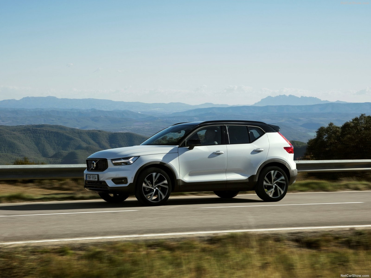 Volvo XC40 фото 190272